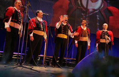 Tradicionalni humanitarni koncert klapa u Kaštelima