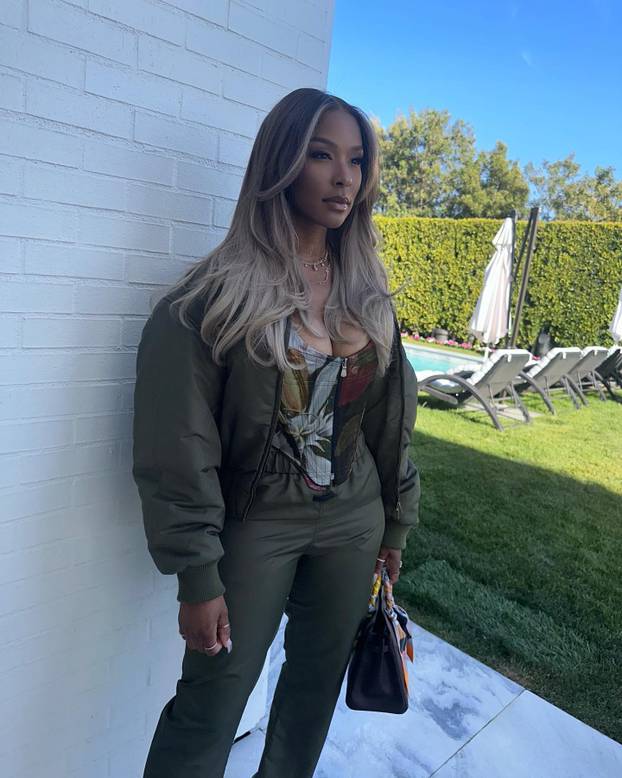 Što je ovo? Gospođa LeBron voli krpice koje više toga otkrivaju