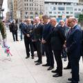 Premijer Plenkovi&cacute; posjetio je vatrogasce u New Yorku, pa ostavio ru&zcaron;e za &zcaron;rtve terorizma