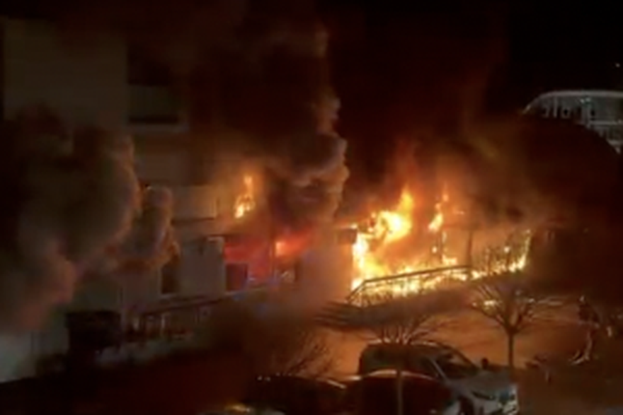 Po&zcaron;ar u pizzeriji u Zagrebu