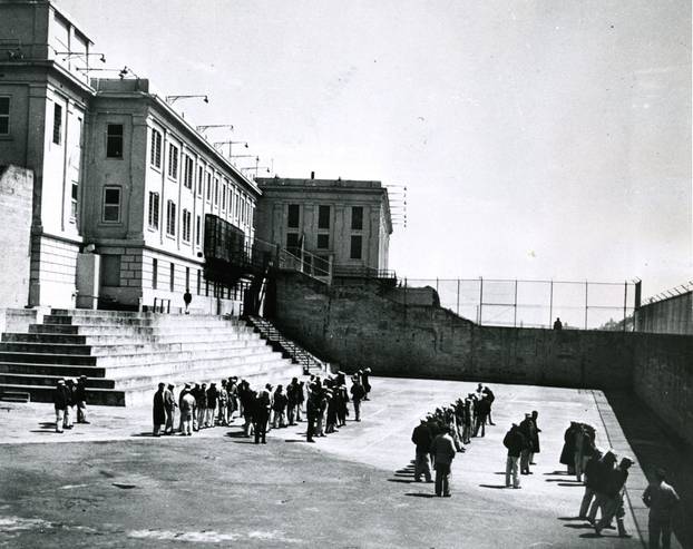 Alcatraz Peitentiary / Photo / C. 1940