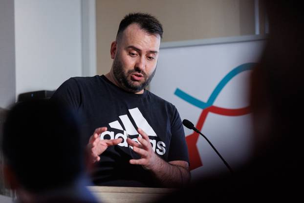 Lovran: Rafael Dropulić podijelio svoje svjedočanstvo sa sudionicima 4. konferencije kataoličkih muškaraca 