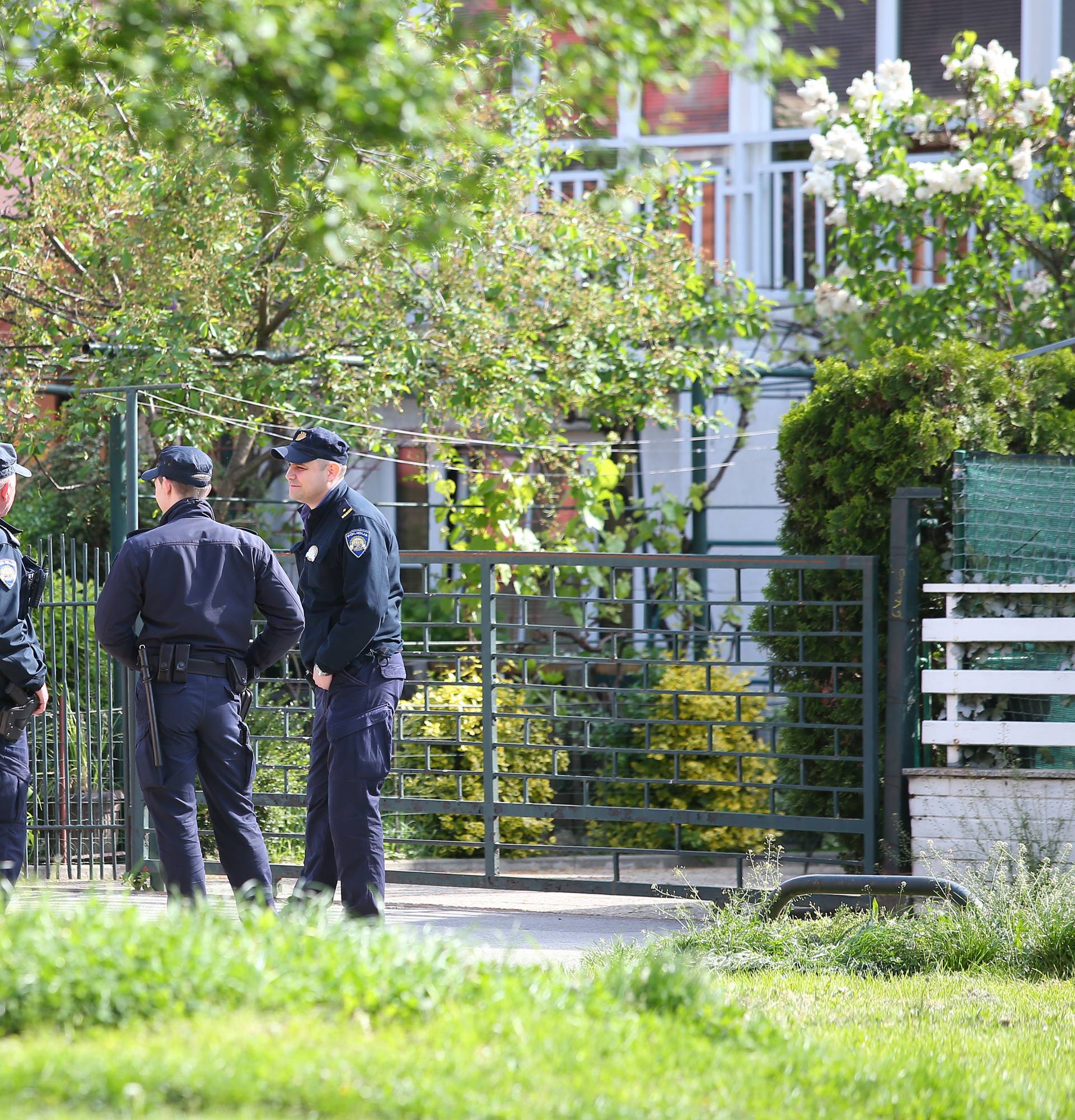 Ubio Macolinog brata: Našli se u parku i pucao mu u potiljak