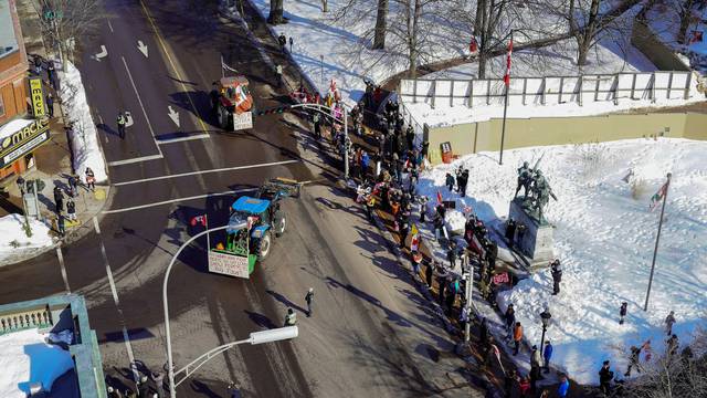 Truckers and supporters continue to protest COVID-19 vaccine mandates in Charlottetown