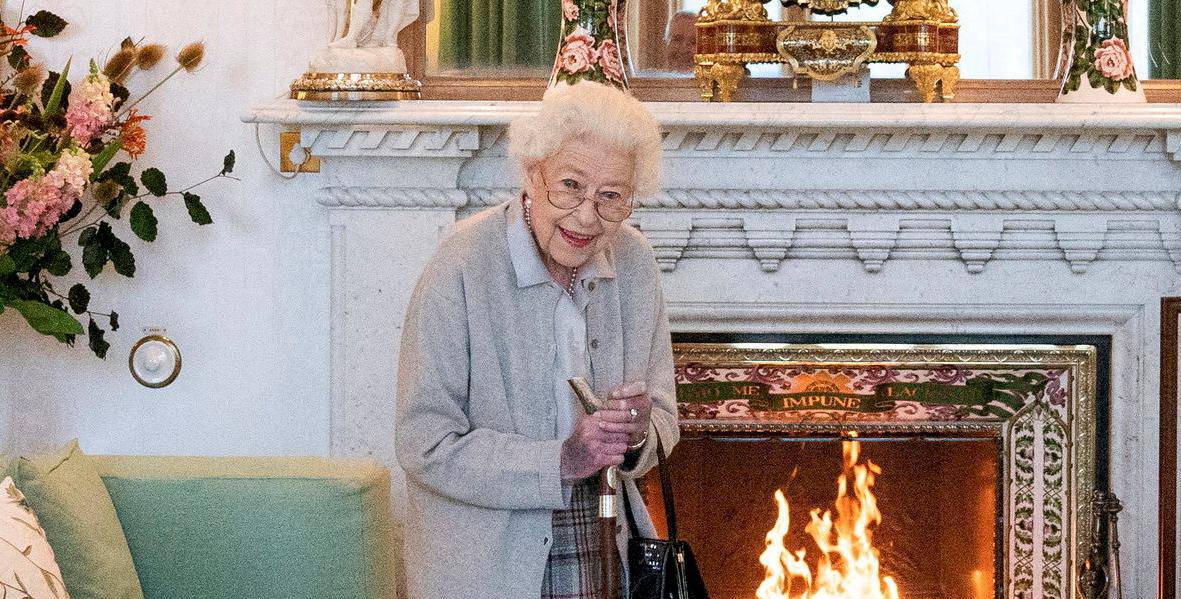 Queen Elizabeth welcomes Liz Truss at Balmoral Castle