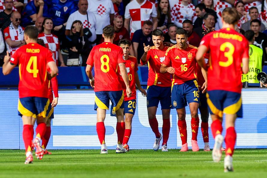 Berlin: Susret Španjolske i Hrvatske u 1. kolu skupine B na Europskom prvenstvu