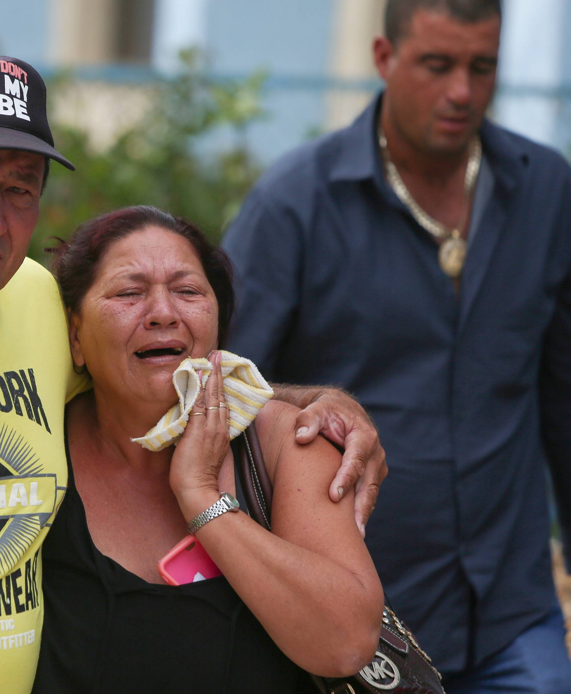 Relatives of victims of the Boeing 737 plane that crashed after taking off from Havana's main airport yesterday, arrive to a hotel in Havana