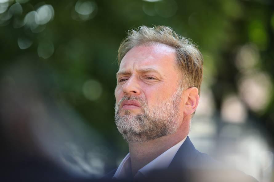 Na Općinskom sudu u Vinkovcima nastavljeno suđenje bivšem ministru Banožiću