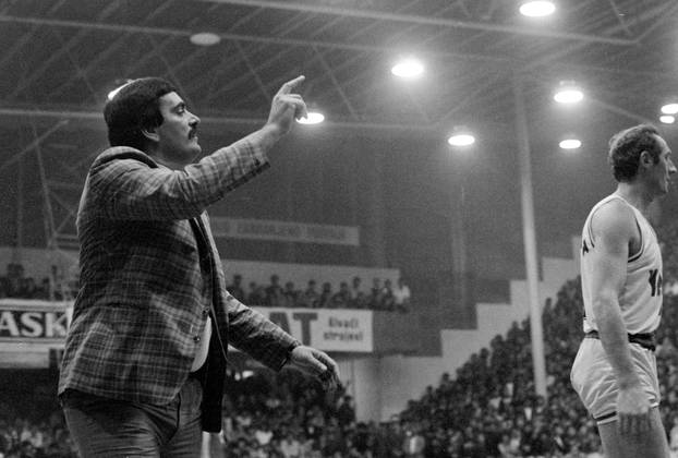 Druga utakmica finala play-offa Prvenstva Jugoslavije 1986. godine, KK Cibona - KK Zadar