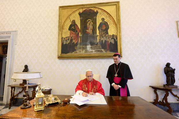 Pope Leo XIV signs "Magnifica humanitas" at the Vatican