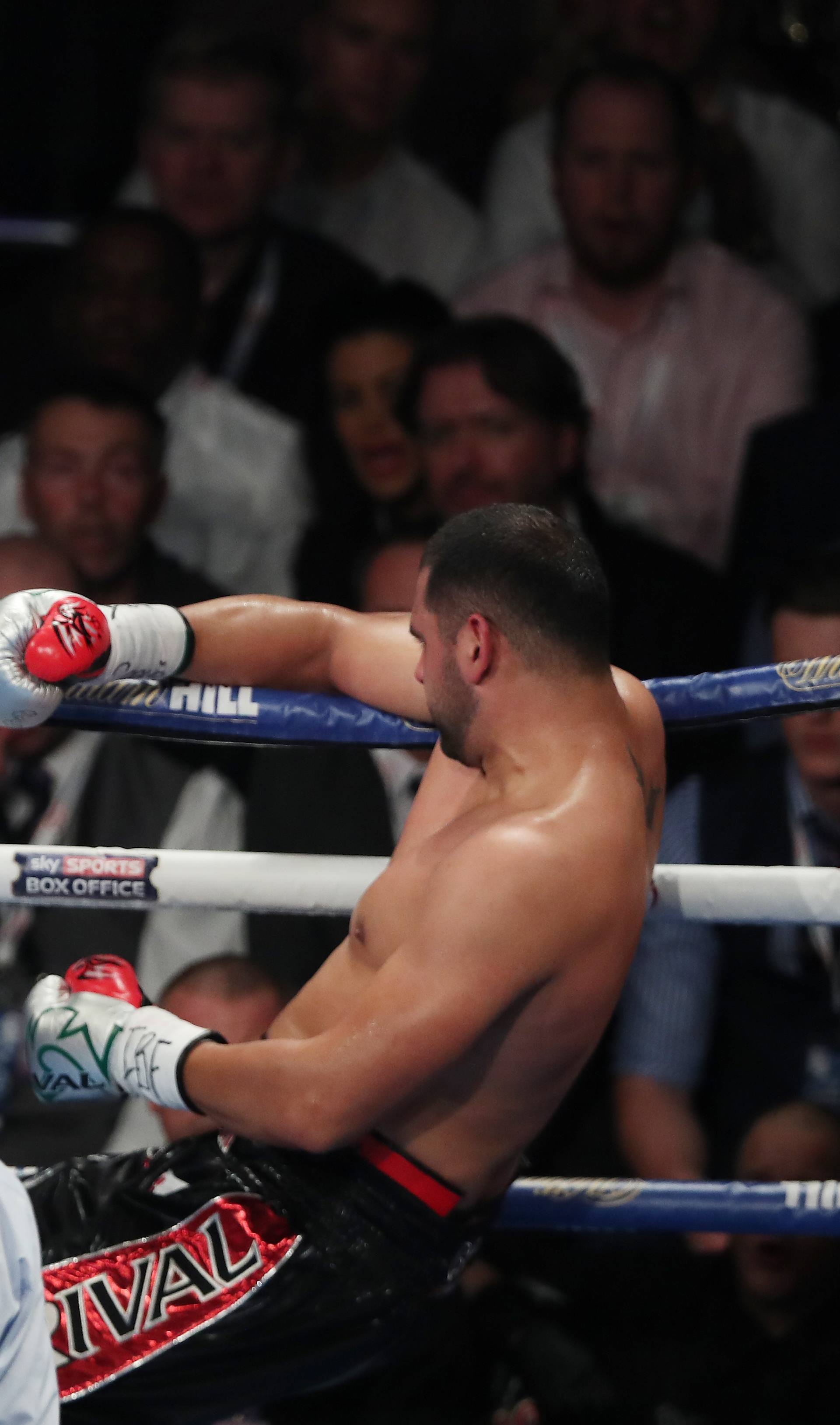 Boxing. Anthony Joshua defeats Eric Molina at the Manchester Arena.