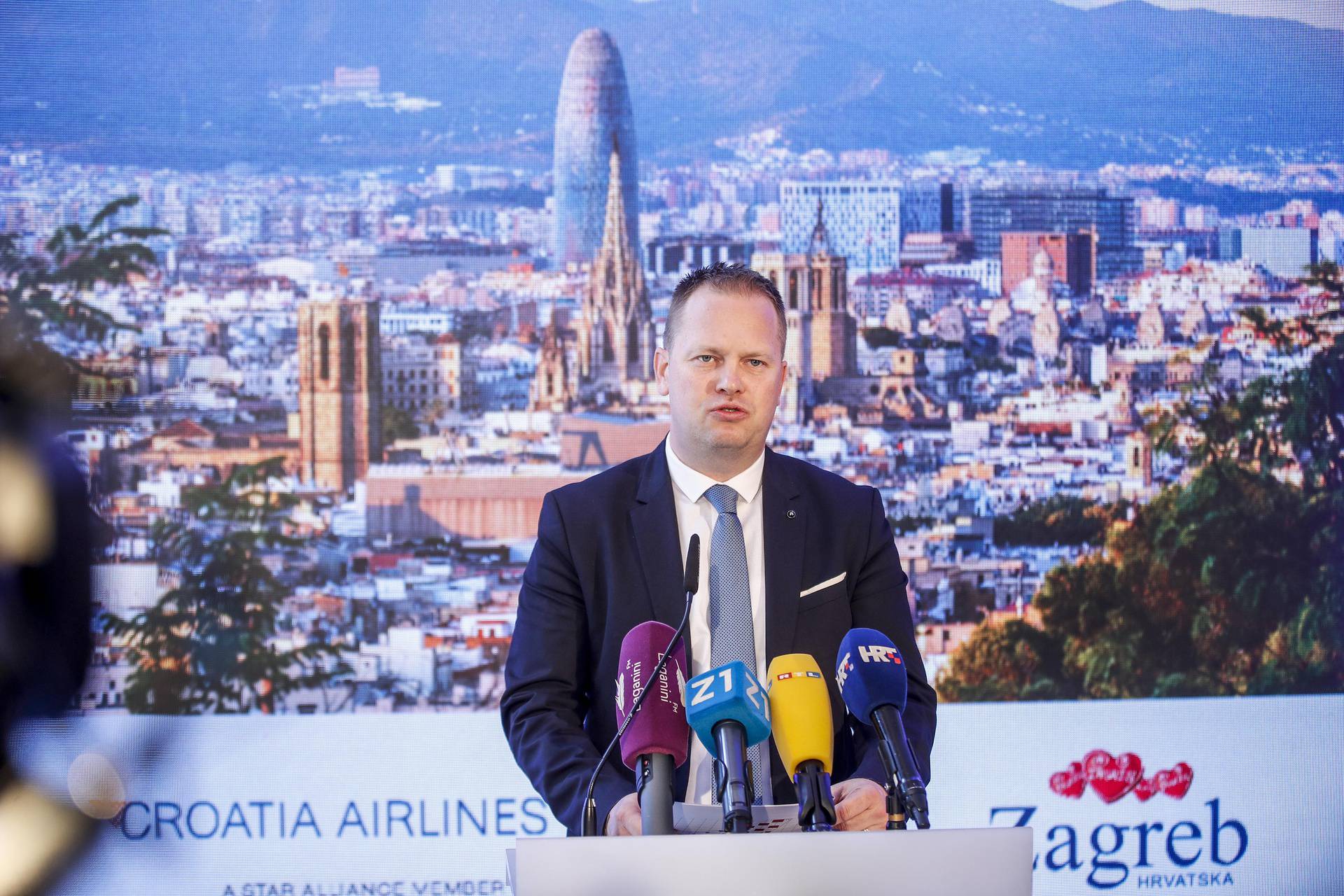 Croatia Airlines i Turistička zajednica u ljetnoj sezoni spajaju Zagreb i 15 gradova