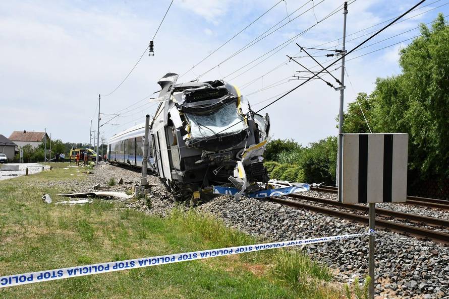 VIDEO Putnica iz vlaka strave: 'Bili smo u panici, vrata su bila zaglavljena. Nismo mogli van'