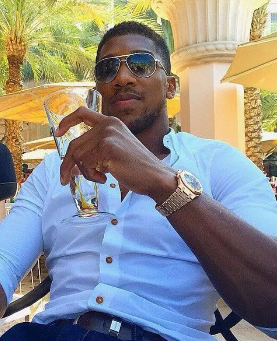 Fury vs Joshua luksuz - Ferrari, Rolls Royce, Audemars Piguet...