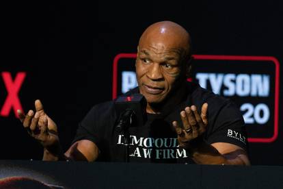 FOTO Kakva mrcina! Mike Tyson šokirao transformacijom uoči borbe protiv 30 godina mlađeg