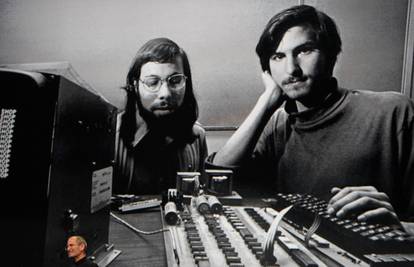 Prvi Appleov osnivački ugovor iz 1976.  kupio za 90 mil. kuna