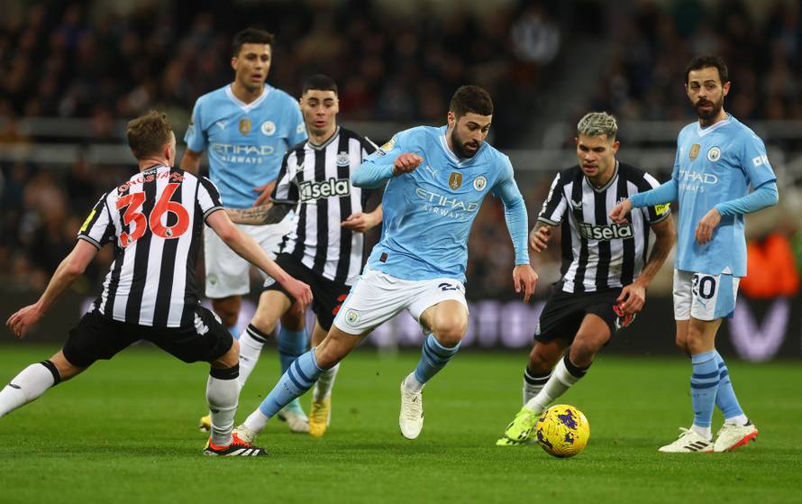 Premier League - Newcastle United v Manchester City