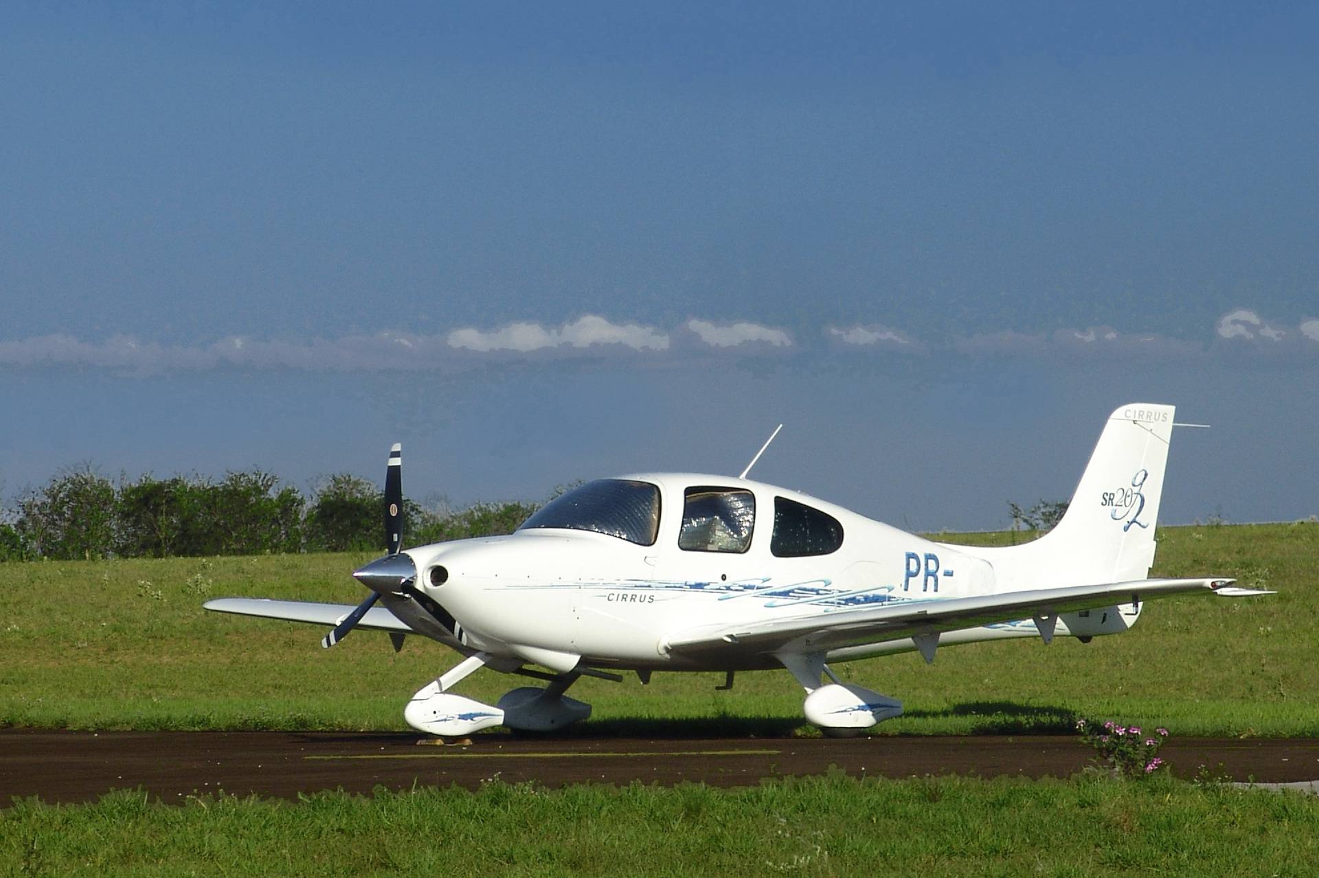 storyeditor/2023-05-20/cirrus-sr20-refon.jpg