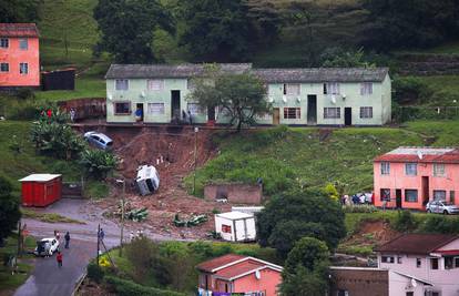 Strašne poplave u južnoj Africi, najmanje 430 ljudi poginulo