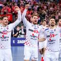 Novi kapetan Hrvatske odlazi iz Bundeslige? Mađarski velikan želi ga upariti s Cindrićem