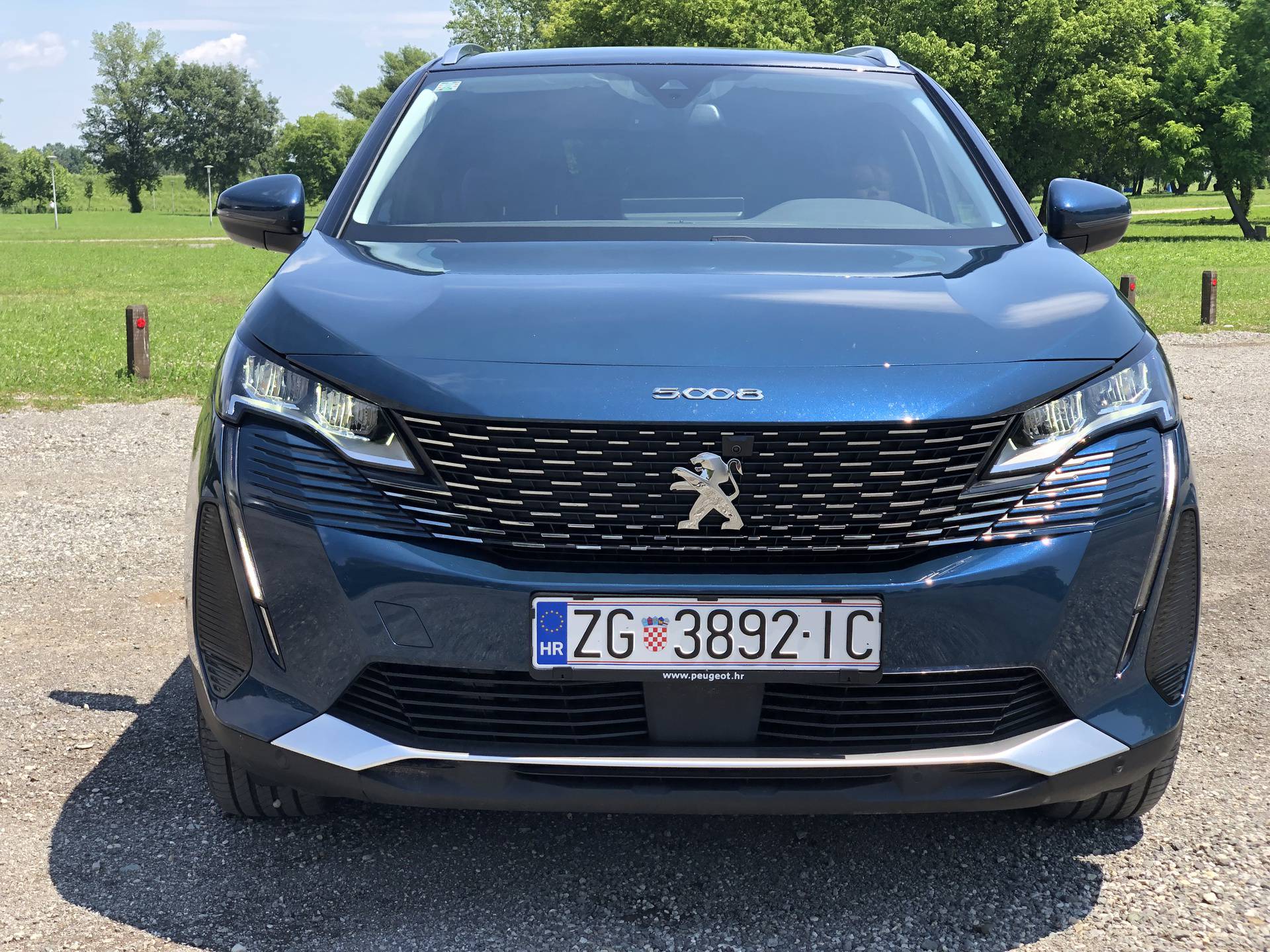 Peugeot 5008, atraktivan i dobar SUV idealan za putovanja