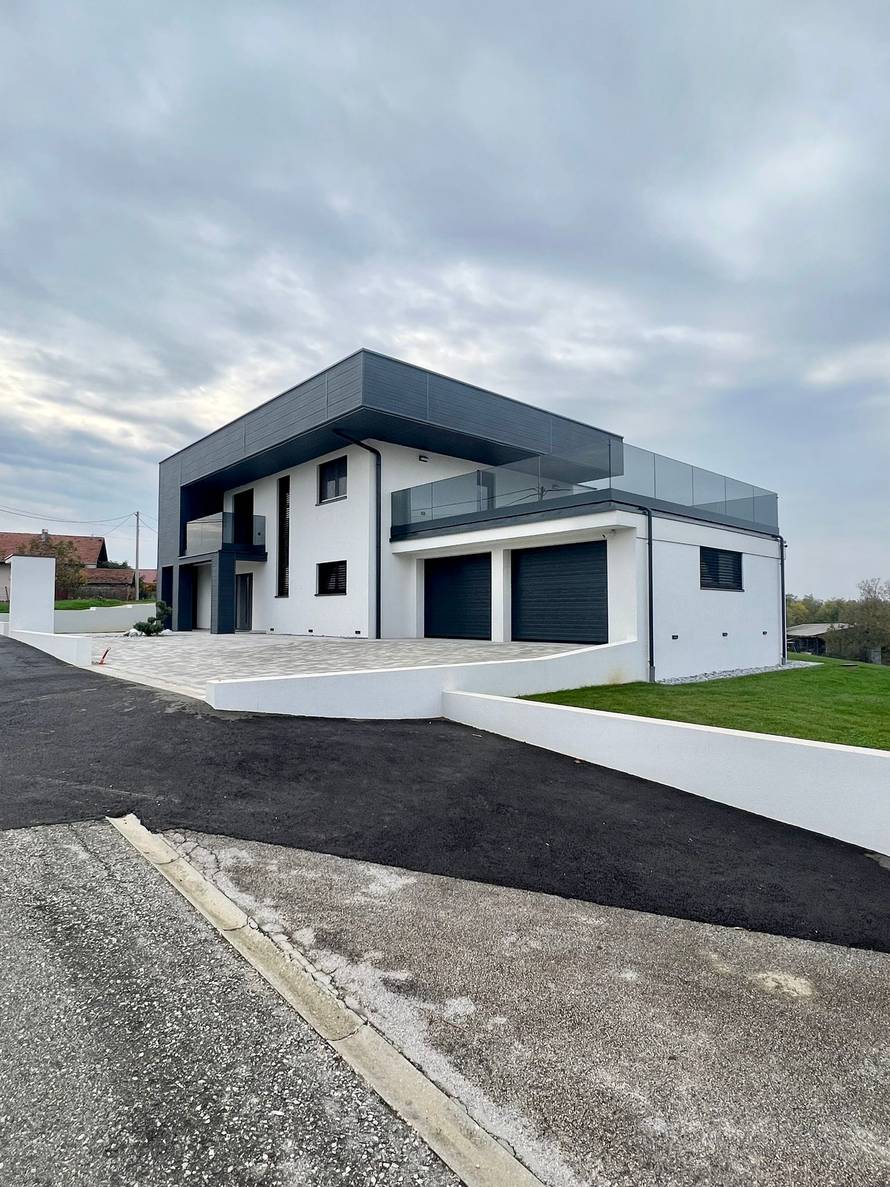 Montažne kuće po mjeri – unikatni domovi za modernog čovjeka