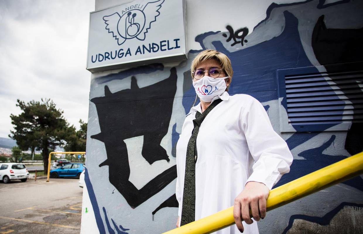 'Imaš troje djece? Zdravi su, vodi ih u vrtić i izvoli ići raditi!'