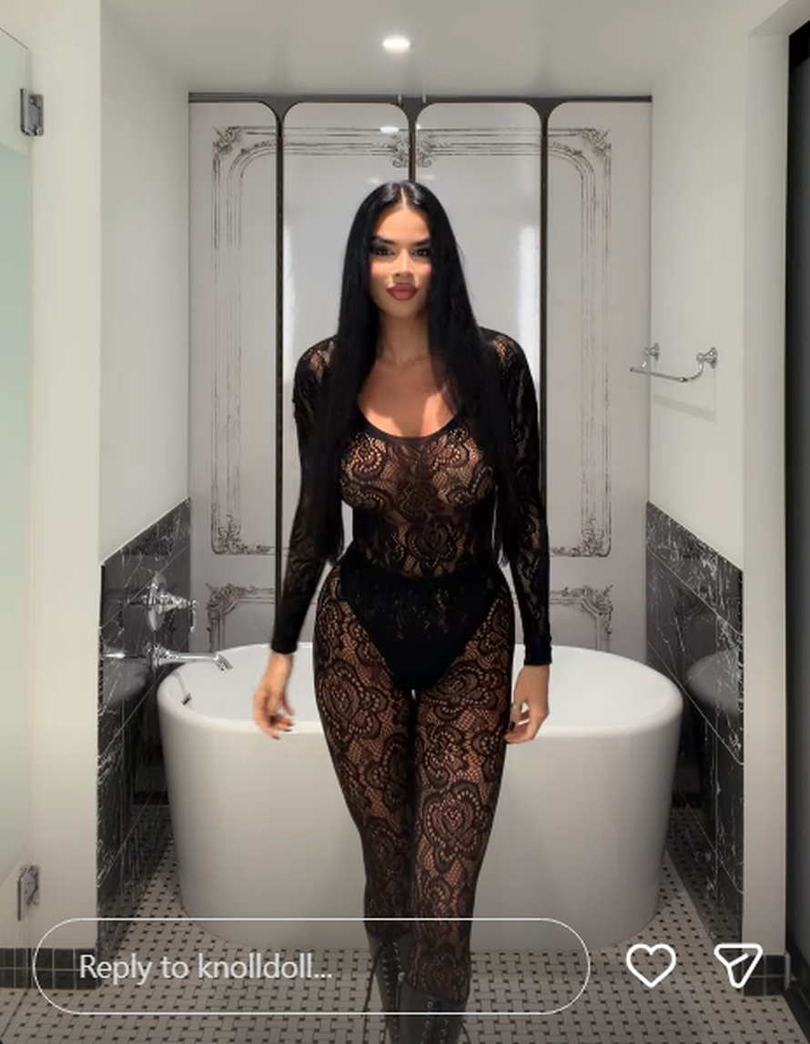 FOTO Ivana Knoll otkrila kako se provodi u Miamiju: U seksi odjeći jedva obuzdala obline