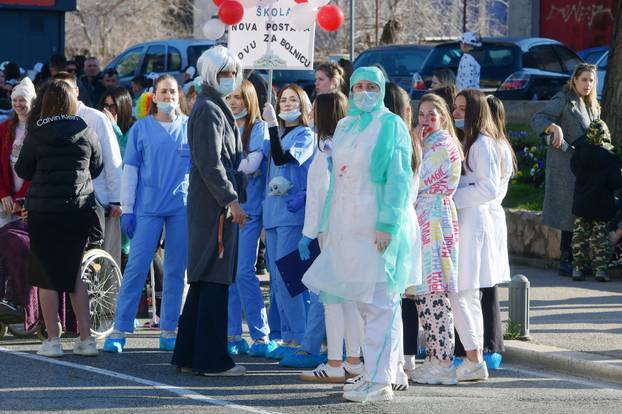 Šibenski karneval na gradskim ulicama