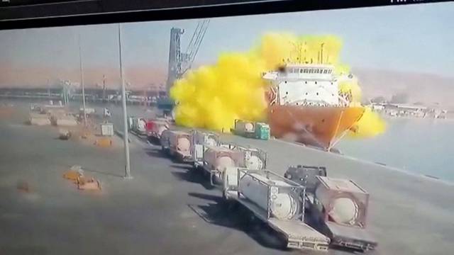 CCTV footage shows a storage tank containing chlorine gas crashing into a ship, in Aqaba