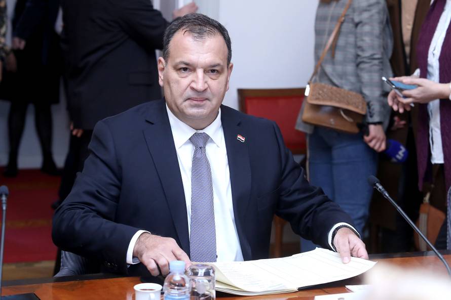Beroš: 'Zasad nema straha od epidemije koronavirusa u RH!'