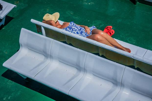 Split: Gužva na trajektu Petar Hektorović na relaciji Split - Vis