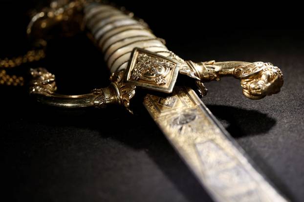 Napoleon's sword to be auctioned in Paris