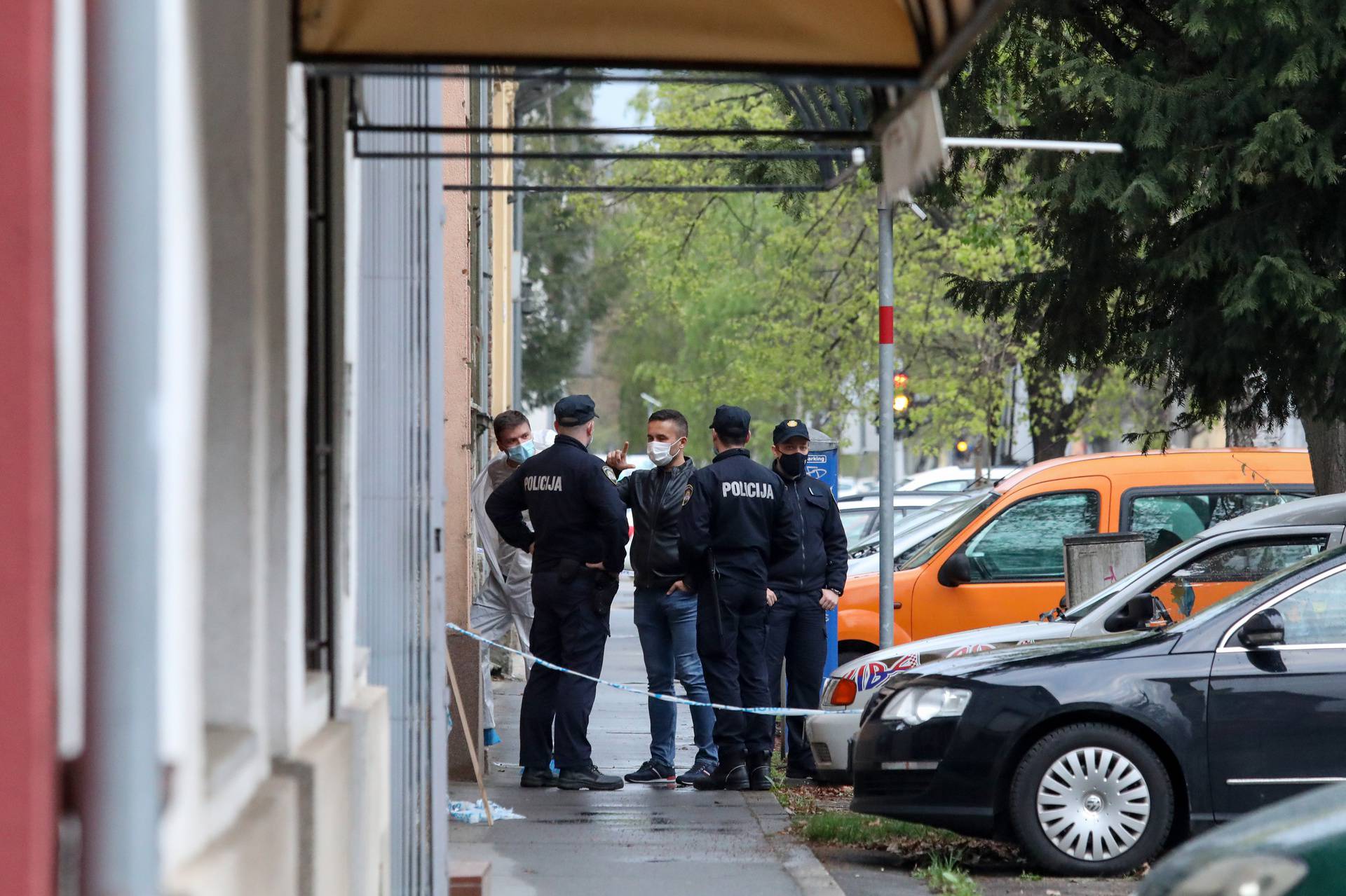 Osijek: U kući našli starijeg mrtvog muškarca i još jednog teško ozlijeđenog