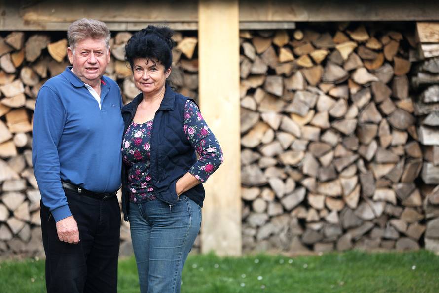 Peveci: Sustigla nas je kletva 'Dabogda imao pa onda nemao'