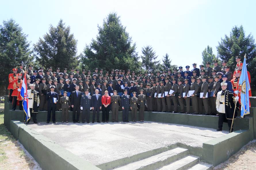 Iz ratnog Vukovara otišle kao djeca, vraćaju se kao časnice