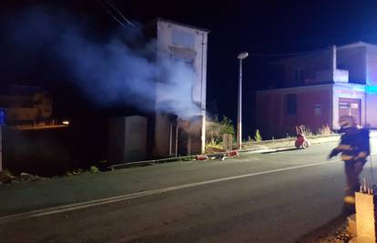 Izgorjela trafostanica na otoku Čiovo, mještani su bez struje