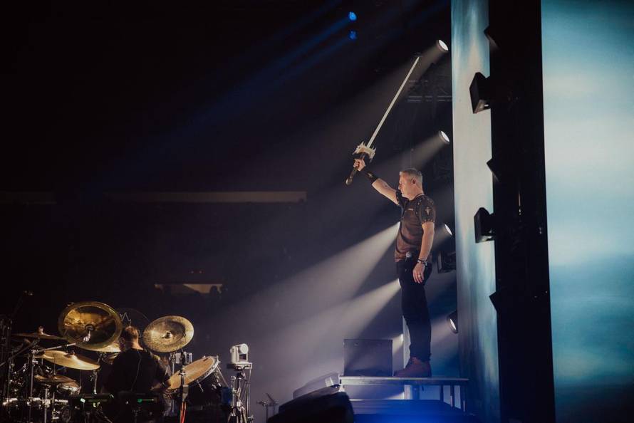 Thompson na koncertu u Rijeci: Nismo mi fašisti. To osuđujemo