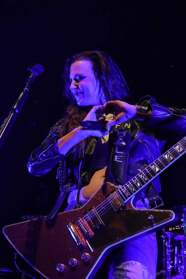 Zagreb: U Tvornici kulture održan je koncert rock grupe Halestorm