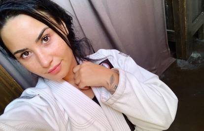 Demi Lovato se bavi borilačkim sportovima nakon odvikavanja