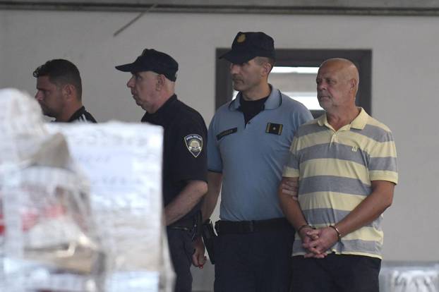 Zagreb: Privođenje  uhićenih u Hrvatskim šumama u akciji USKOK-a