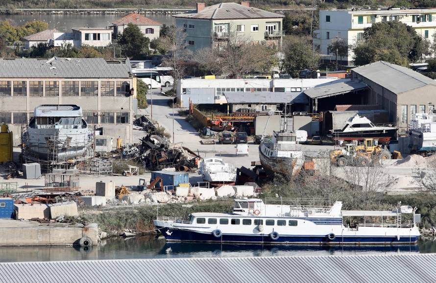 'Azbest nas ubija već godinama, zasuti smo ugljenom prašinom, sad dovode i naftne terminale'