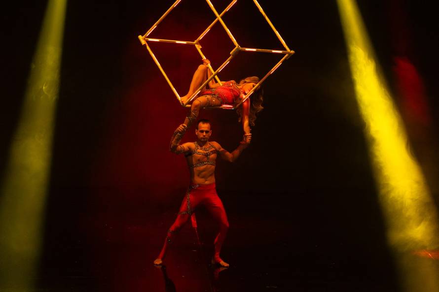 Tijana i Marko akrobacijama su očarali publiku i žiri: 'Ma, niste normalni, ovo je pobjednički...'