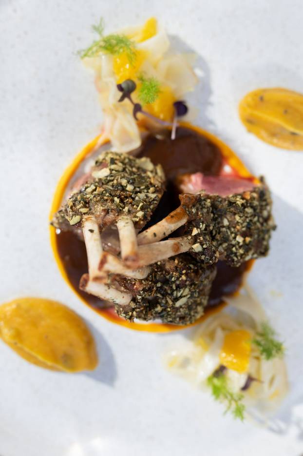 FOTO Šime Vrsaljko s rođakom otvorio jedan od najljepših restorana u Hrvatskoj