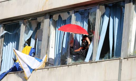 Objavili Proglas radnika Tuzle: 'Kreirajmo novu budu&cacute;nost!'