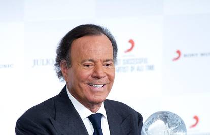 'Julio Iglesias mi je otac i sudu ću predati opuške kao dokaz'