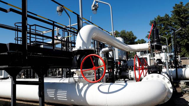 FILE PHOTO: The Druzhba oil pipeline between Hungary and Russia is pictured at the Hungarian MOL Group's Danube Refinery in Szazhalombatta