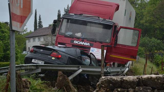 Dva tjedna nakon Natalije, preminuo je i njezin zaručnik