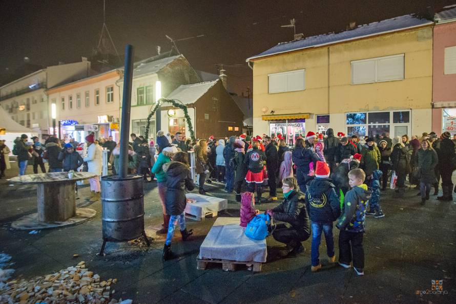 Advent u Slavoniji i Baranji: Bal lipicanaca, virtualne igre...