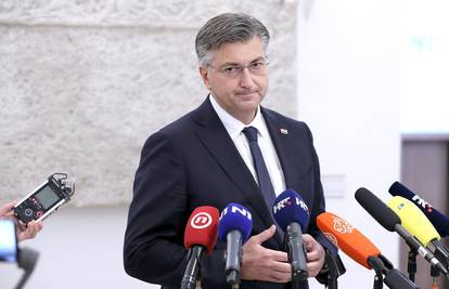 Plenković osudio nasilje prema migrantima: Nisam primijetio da su ti ljudi nekome prijetili